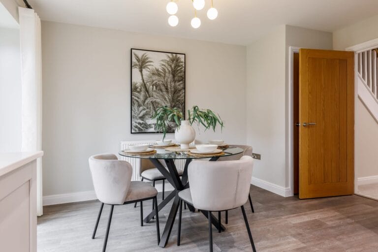 Dining area in the 3 bedroom Edmondsham
