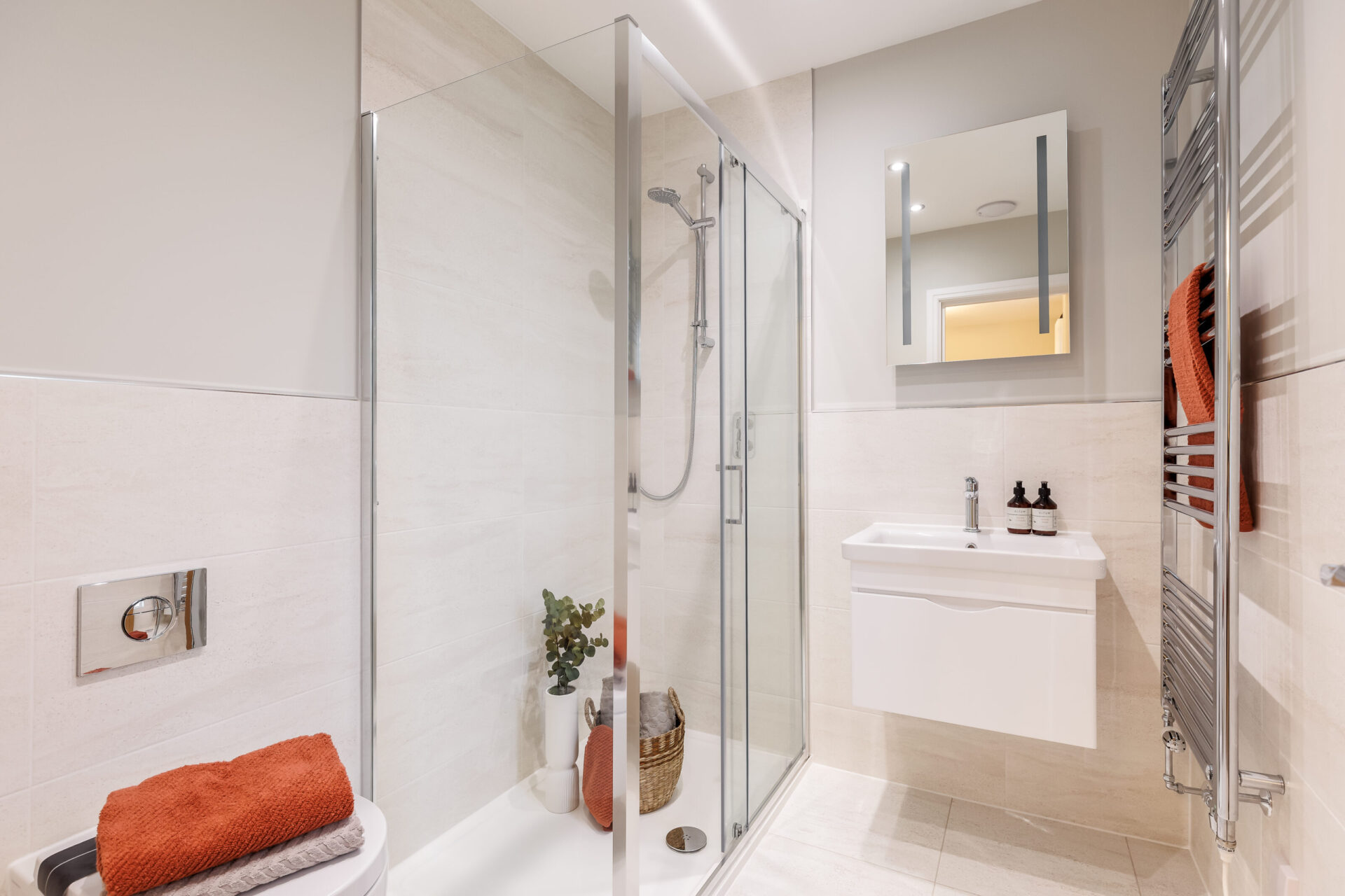 View of the en-suite bathroom inside the 3 bedroom Edmondsham home
