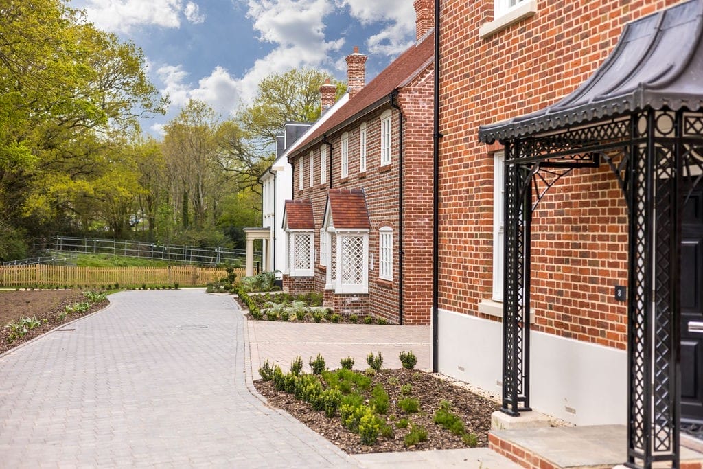 Mountbatten Park - Gallery - Exterior