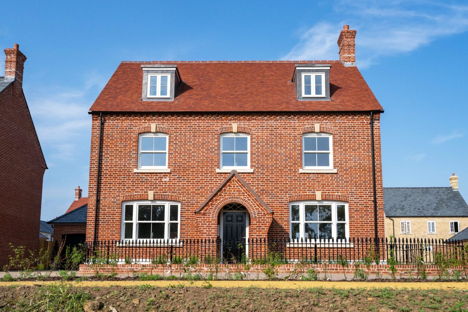 Mountbatten Park - Gallery - Exterior