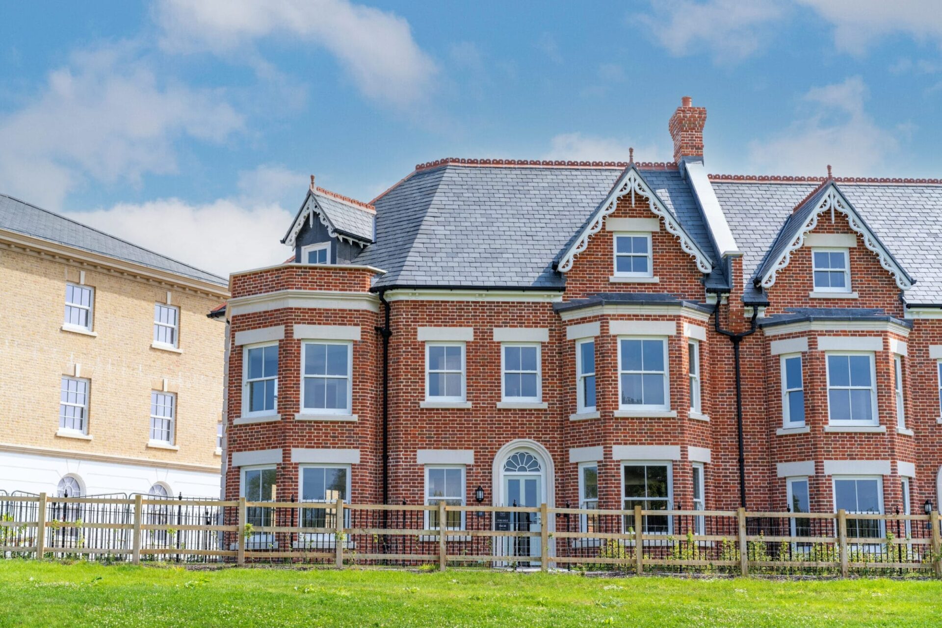 Rivers Edge - Gallery - Exterior